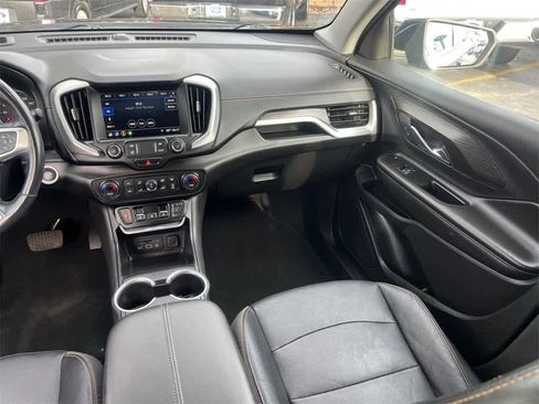 Used 2021 GMC Terrain SLT image 22