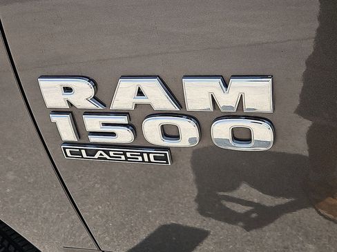 Used 2023 RAM 1500 Classic SLT w/ Trailer & Traction Group AWD/4WD image 14