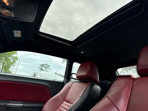 Used 2013 Dodge Challenger R/T RWD image 12
