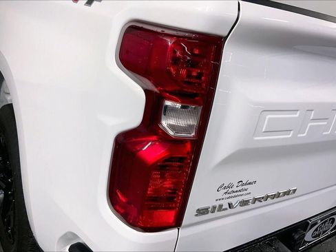 Used 2024 Chevrolet Silverado 1500 Custom AWD/4WD image 26