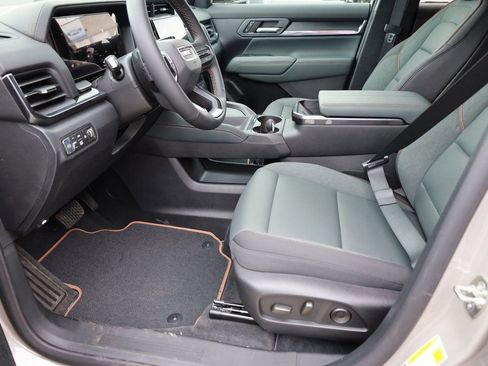 New 2026 GMC Terrain AT4 AWD/4WD image 11