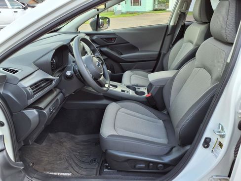 Used 2024 Subaru Crosstrek 2.0i Premium image 10