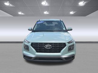 Certified 2026 Hyundai Venue SE FWD video 2