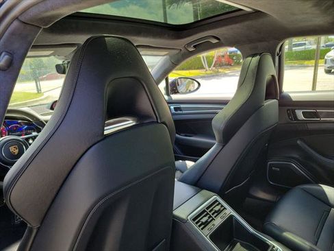Used 2019 Porsche Panamera GTS AWD/4WD image 23