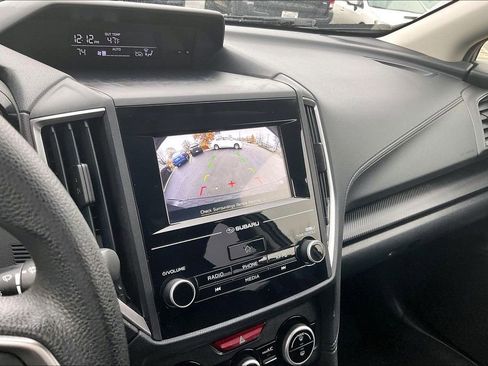 Certified 2023 Subaru Crosstrek 2.0i image 24