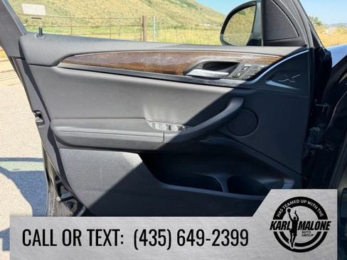 Used 2024 BMW X3 xDrive30i AWD/4WD image 11