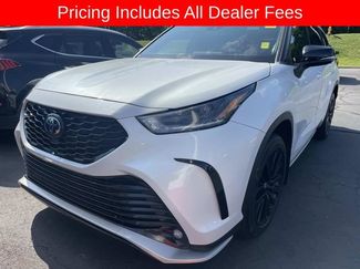 Used 2023 Toyota Highlander XSE AWD/4WD video 1