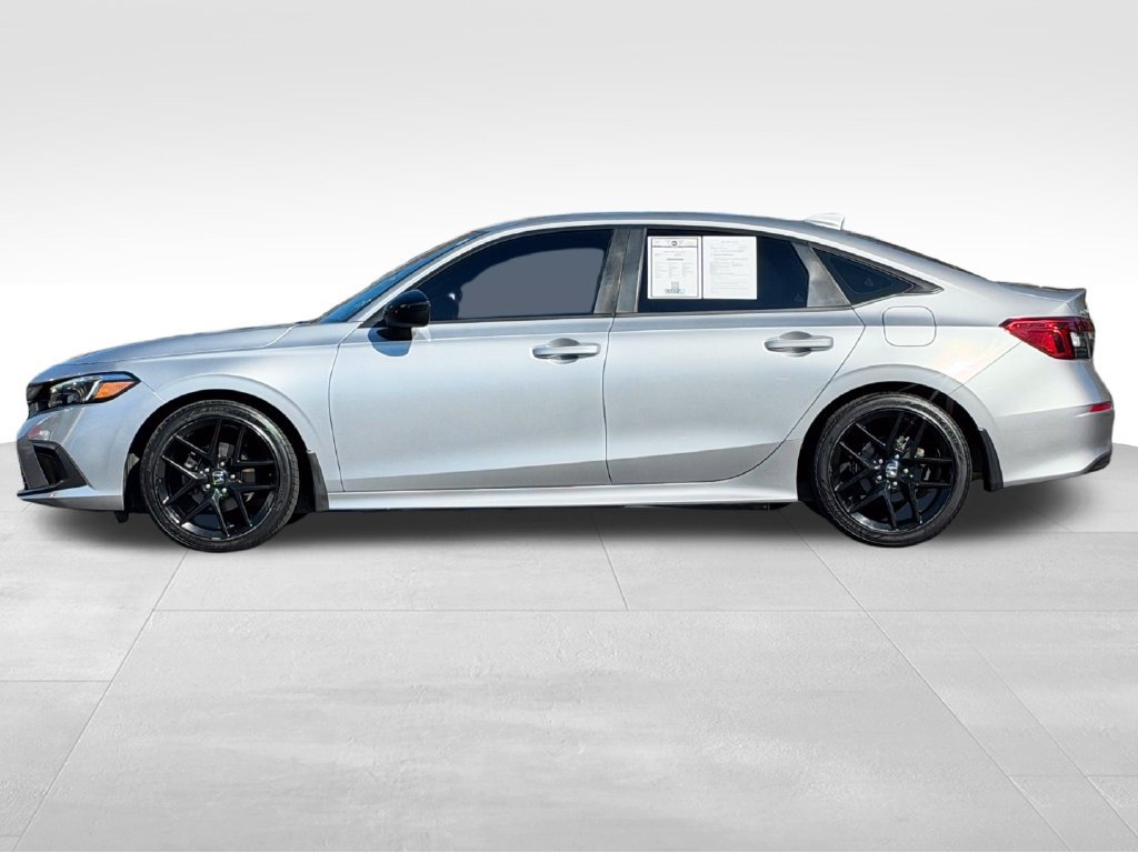 Used 2022 Honda Civic Sport image 4