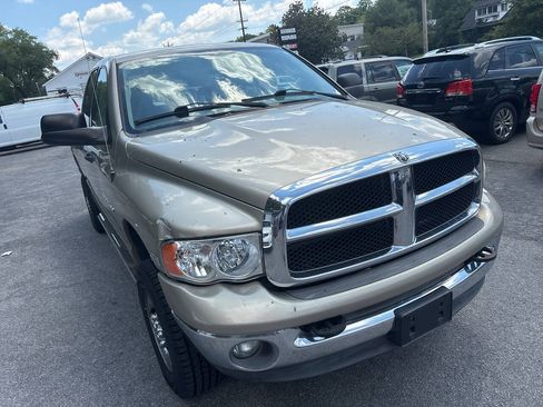 Used 2004 Dodge Ram 2500 Truck SLT w/ Off-Road Group AWD/4WD image 3
