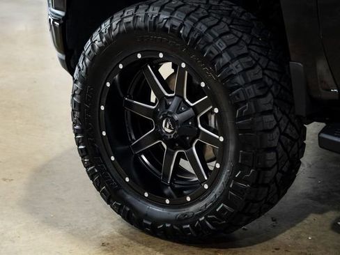 Used 2019 Chevrolet Silverado 1500 RST w/ All-Star Edition image 6