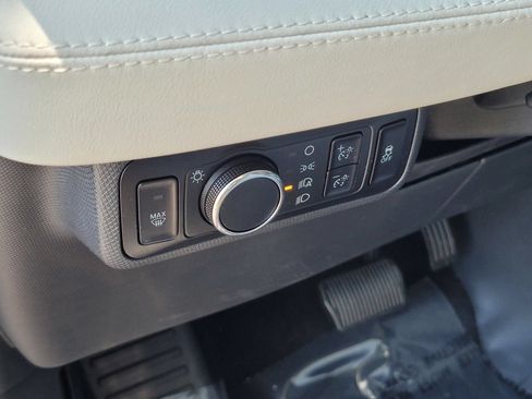 Certified 2023 Ford Mustang Mach-E Premium RWD image 18