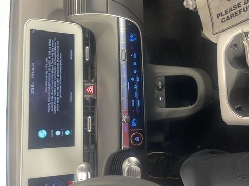 Used 2024 Hyundai Ioniq 5 SE image 19