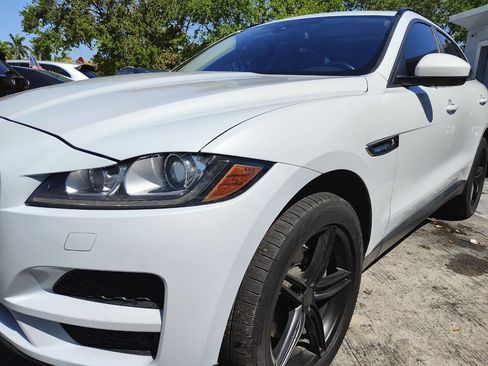 Used 2017 Jaguar F-PACE Premium AWD/4WD image 22