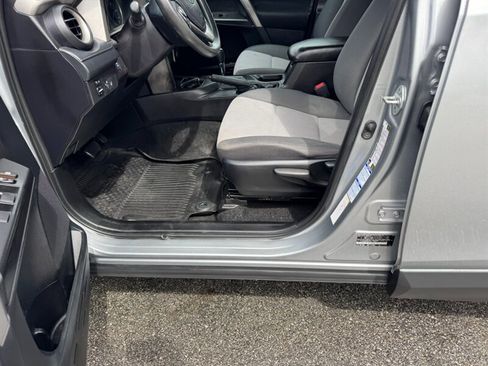 Used 2018 Toyota RAV4 LE w/ All Weather Liner Package image 19