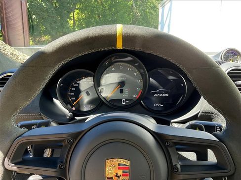 Certified 2025 Porsche 718 Cayman GT4 RS image 23