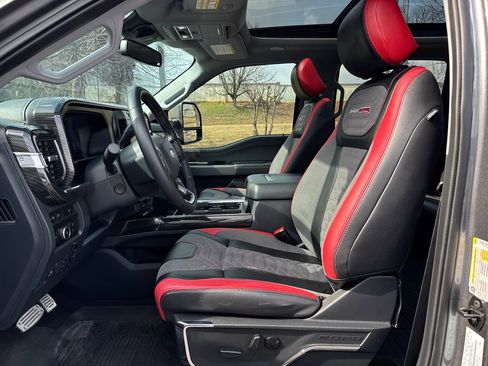 Used 2023 Ford F250 Lariat w/ Lariat Ultimate Package image 9