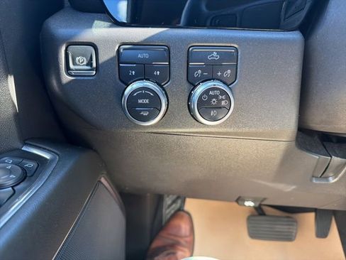 Used 2025 GMC Sierra 1500 Elevation AWD/4WD image 21