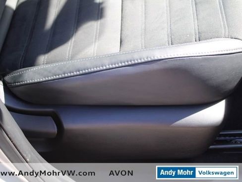 Used 2023 Mitsubishi Outlander SE AWD/4WD image 17