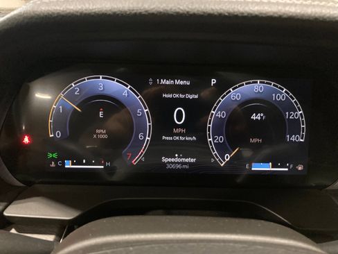 Used 2022 Jeep Grand Cherokee L Limited image 29