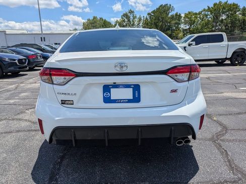 Used 2025 Toyota Corolla SE FWD image 5