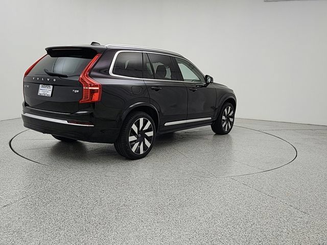 Certified 2025 Volvo XC90 T8 Plus w/ Protection Package Premier AWD/4WD image 5