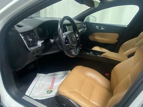 Used 2020 Volvo V60 T5 Cross Country w/ Protection Package Premier AWD/4WD image 10