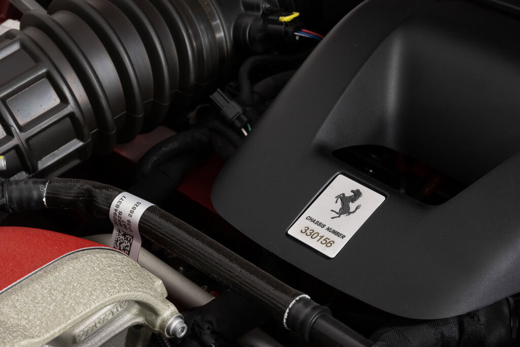 Used 2026 Ferrari Purosangue AWD/4WD image 29