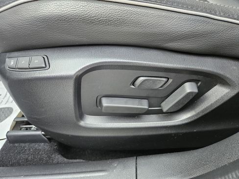 Used 2025 MAZDA CX-5 AWD 2.5 S w/ Preferred Package image 9