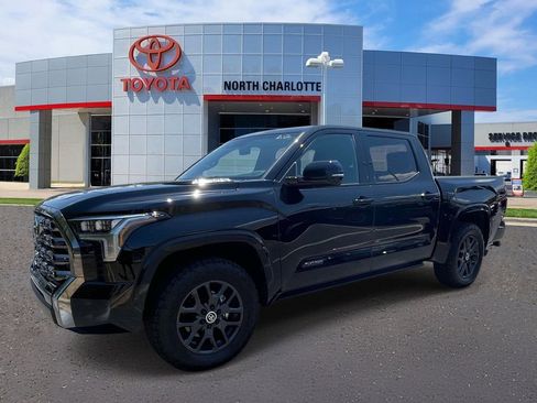 Used 2024 Toyota Tundra Platinum AWD/4WD image 4