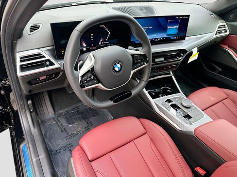 New 2026 BMW 330i Sedan w/ Convenience Package image 7
