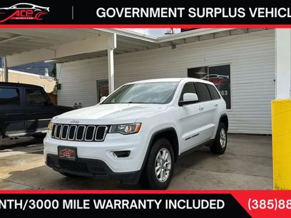 Used 2019 Jeep Grand Cherokee Laredo