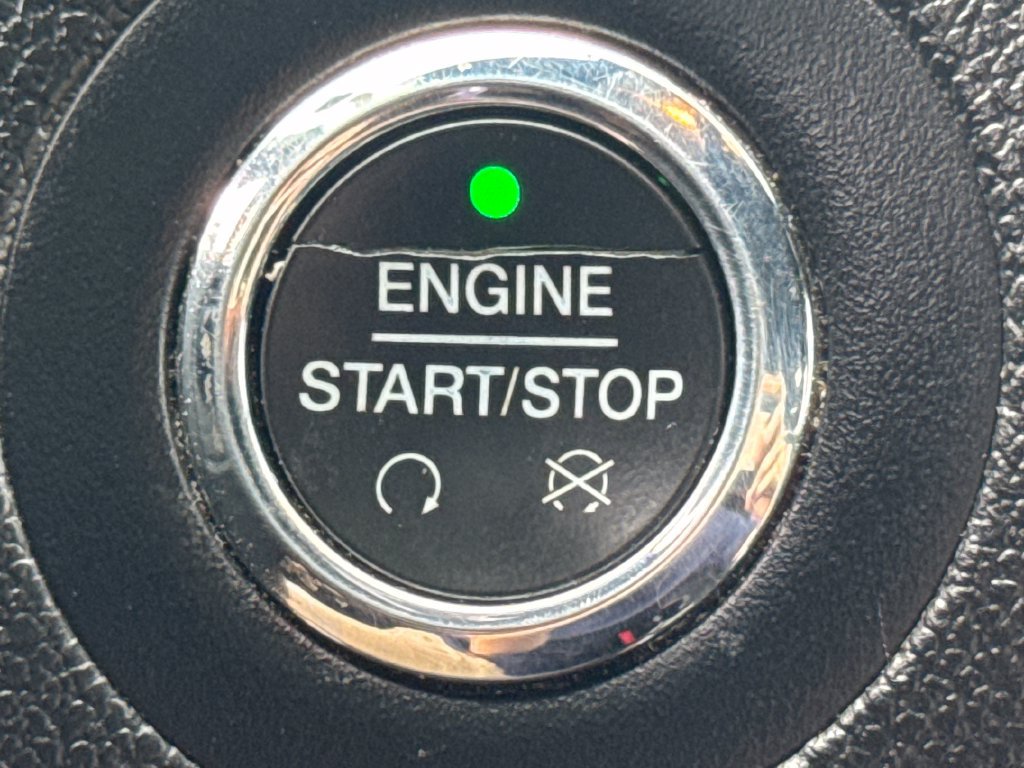 Used 2018 Ford Explorer XLT AWD/4WD image 43