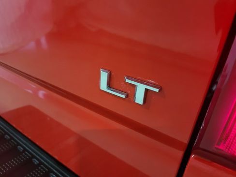 Used 2022 Chevrolet Silverado 1500 LT image 61