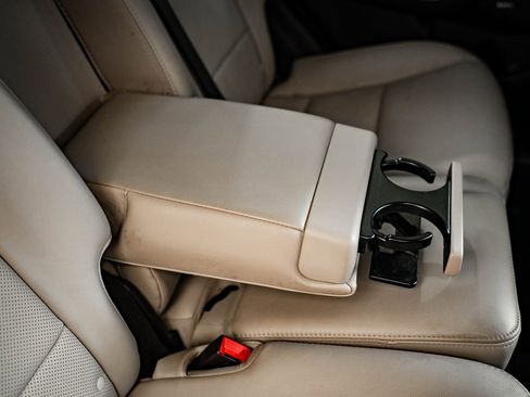 Used 2017 Hyundai Santa Fe Sport image 46