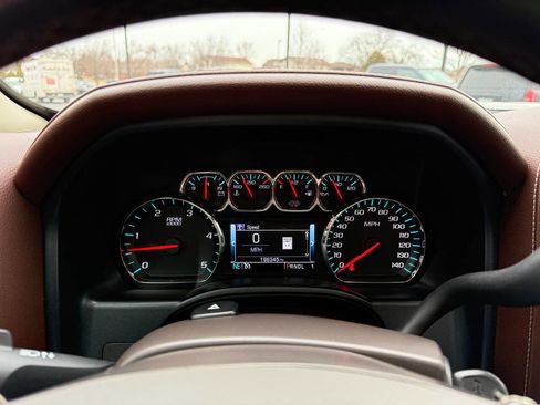 Used 2019 Chevrolet Silverado 2500 High Country w/ Duramax Plus Package image 16