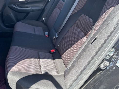 Used 2026 Nissan Sentra SR w/ Floor Mat Package FWD image 5