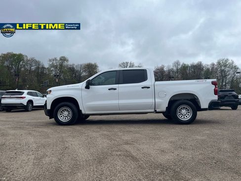 Used 2021 Chevrolet Silverado 1500 W/T w/ WT Value Package AWD/4WD image 16
