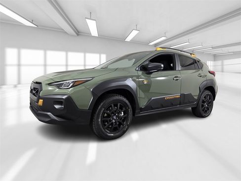New 2026 Subaru Crosstrek 2.5i Wilderness image 2