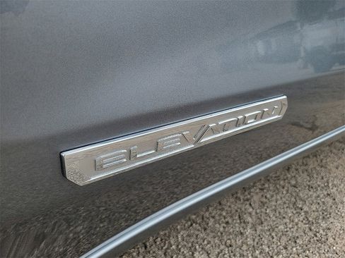 Used 2026 GMC Sierra 1500 Elevation w/ Preferred Package image 9