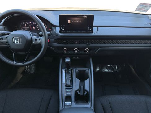 Used 2023 Honda Accord LX image 11