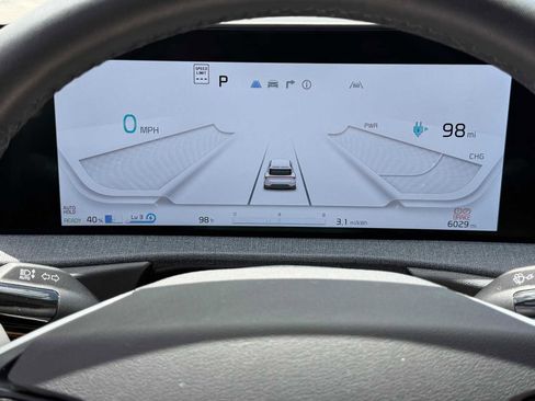 Used 2024 Kia EV6 Light RWD image 18