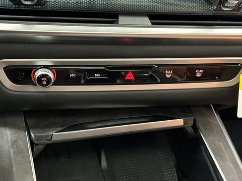 New 2026 BMW X5 xDrive40i w/ Climate Comfort Package image 21