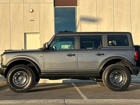 New 2025 Ford Bronco Big Bend w/ Black Diamond Package image 6
