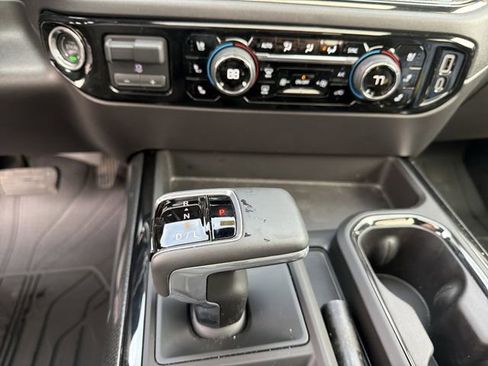 Used 2025 Chevrolet Silverado 1500 ZR2 w/ Technology Package image 21