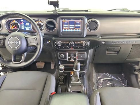 Used 2021 Jeep Wrangler Unlimited Sport image 30