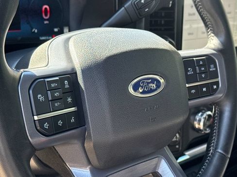 Used 2023 Ford F250 Lariat w/ Tremor Off-Road Package AWD/4WD image 29