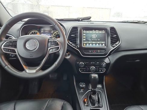 Used 2021 Jeep Cherokee Latitude Lux w/ Comfort/Convenience Group image 28