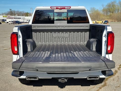 New 2026 GMC Sierra 1500 Denali w/ Technology Package AWD/4WD image 16