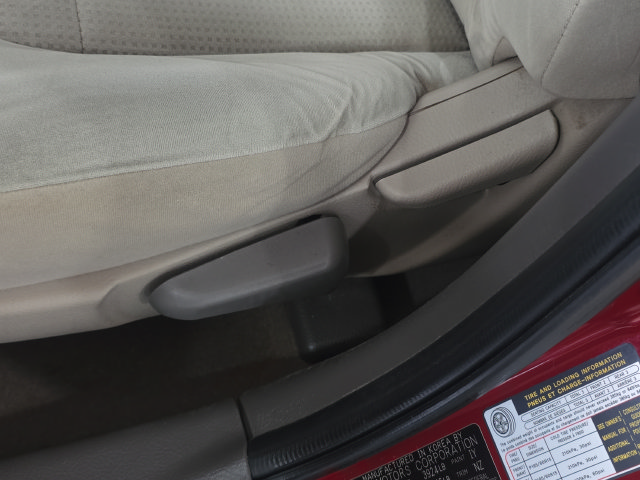 Used 2009 Kia Spectra EX FWD image 13