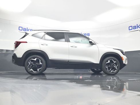 New 2026 Kia Seltos EX AWD/4WD image 46